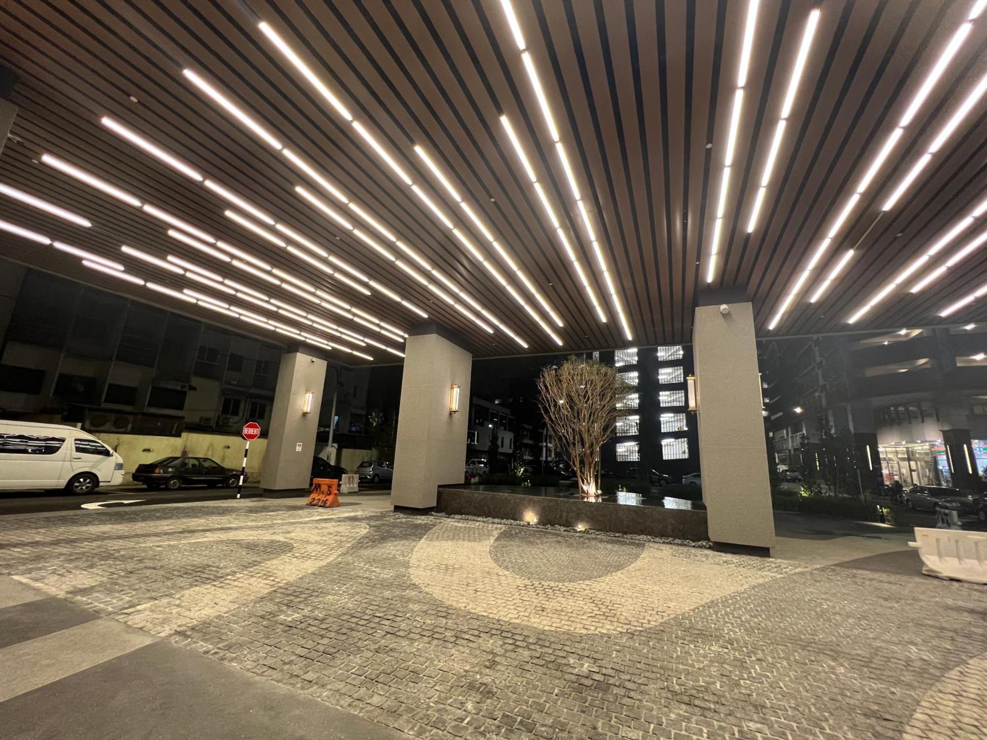 Pangsapuri Axon Residences At Bukit Bintang By Comfort Suites Kuala Lumpur